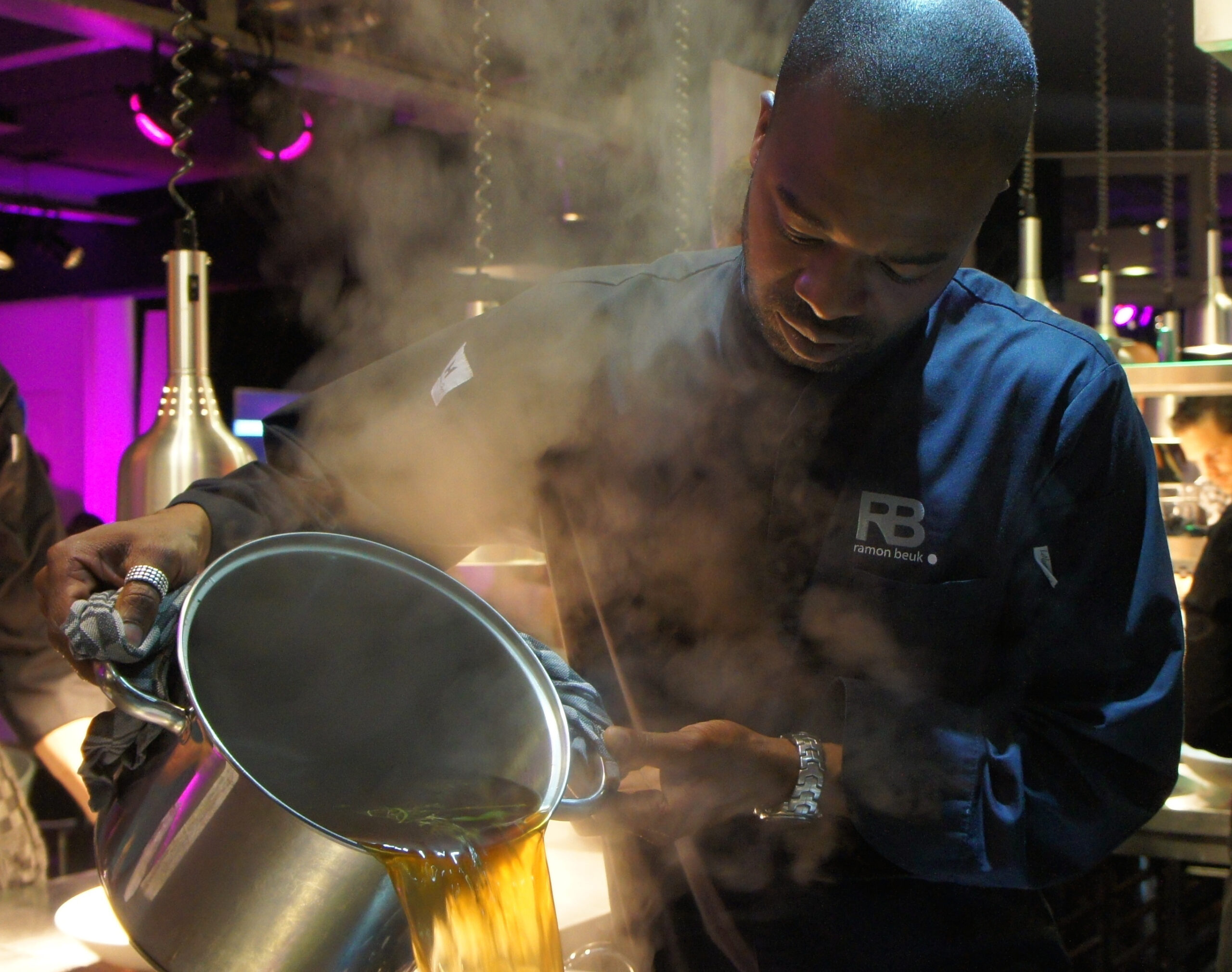 Talking 2 Ramon Beuk + Give away!