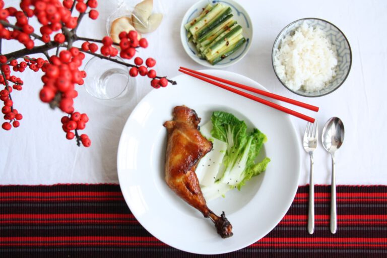 gemarineerde kippenbout met char siu saus