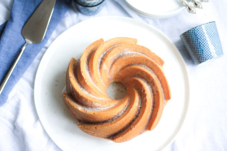 Recept Tulband cake met maanzaad en citroen
