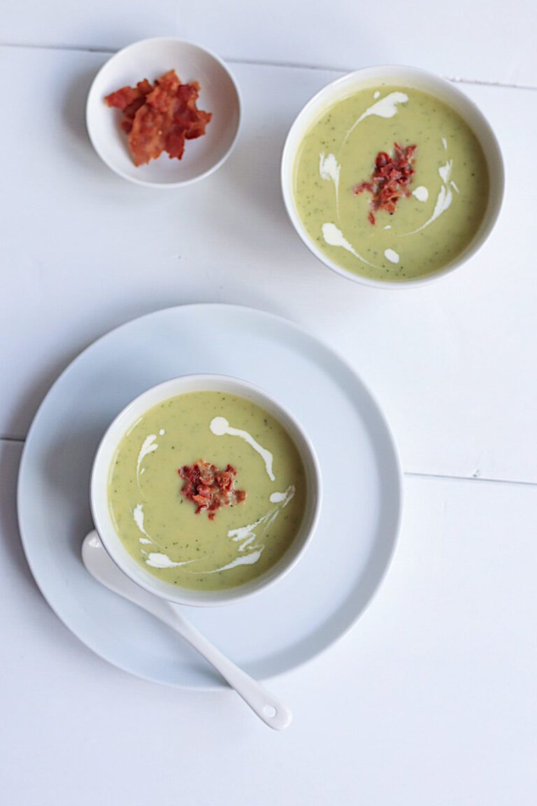 Romige courgette soep met bacon