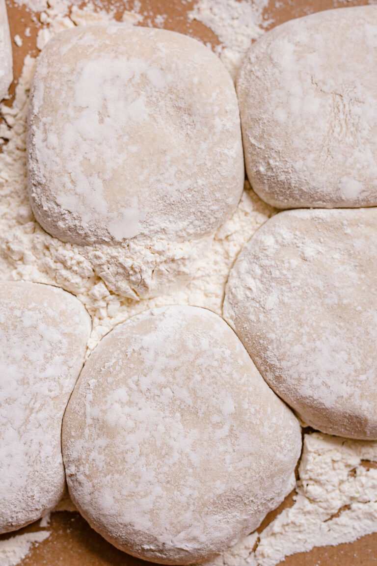 zelf pizzadeeg maken